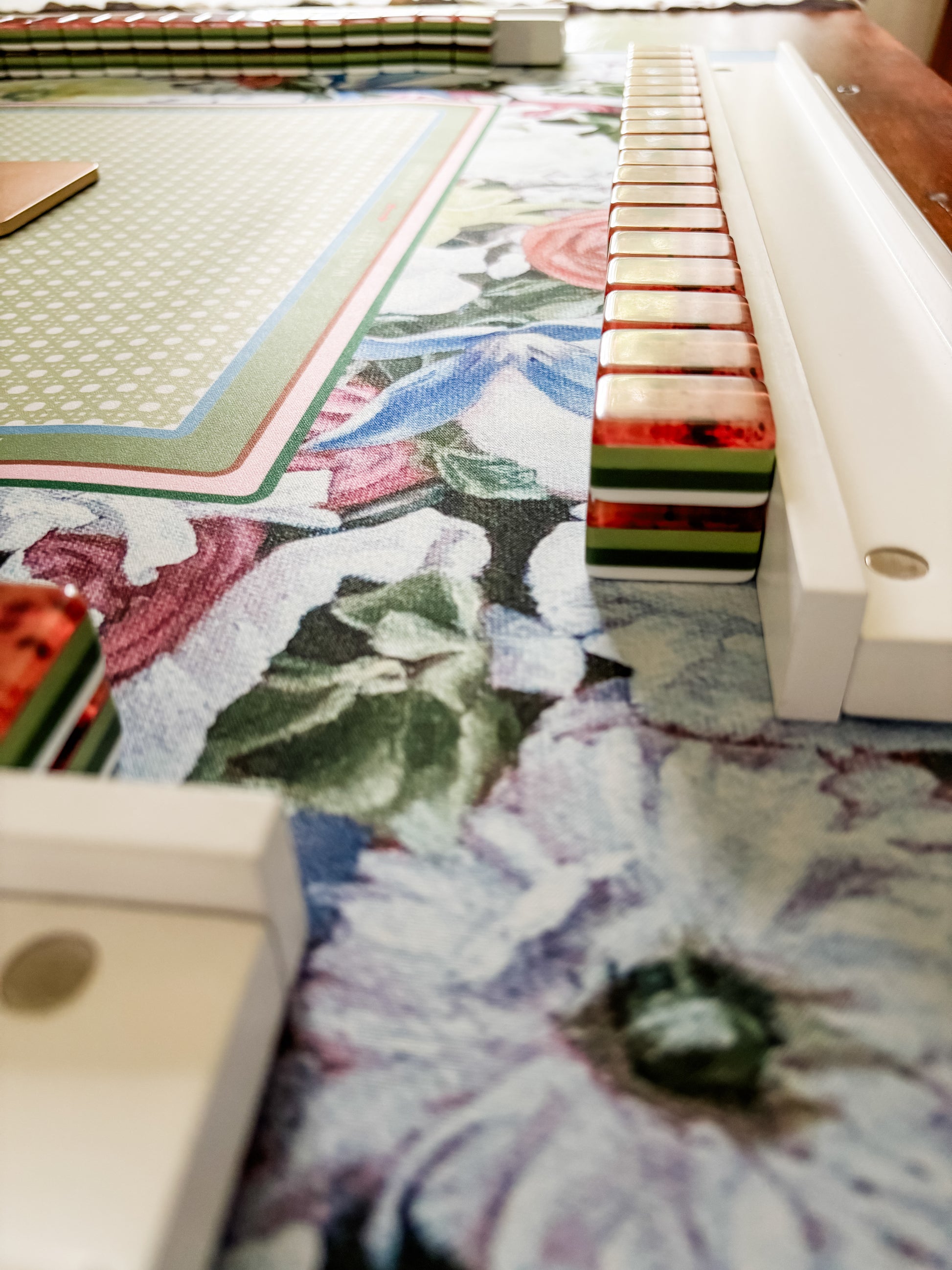 Grace Mahjong Mat with Tiles